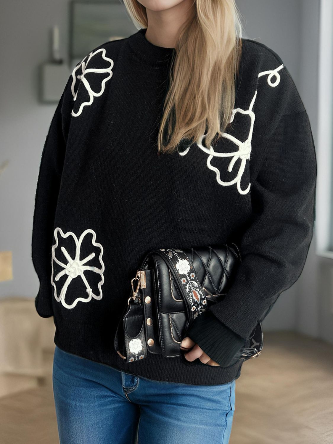 Flower Round Neck Long Sleeve Sweater