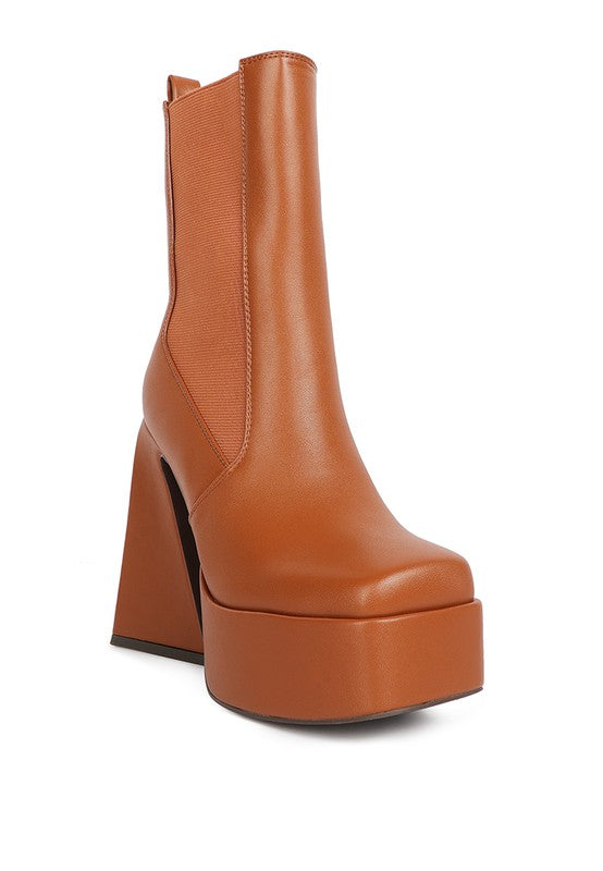 Frosty High Platform Block Heeled Chelsea Boot